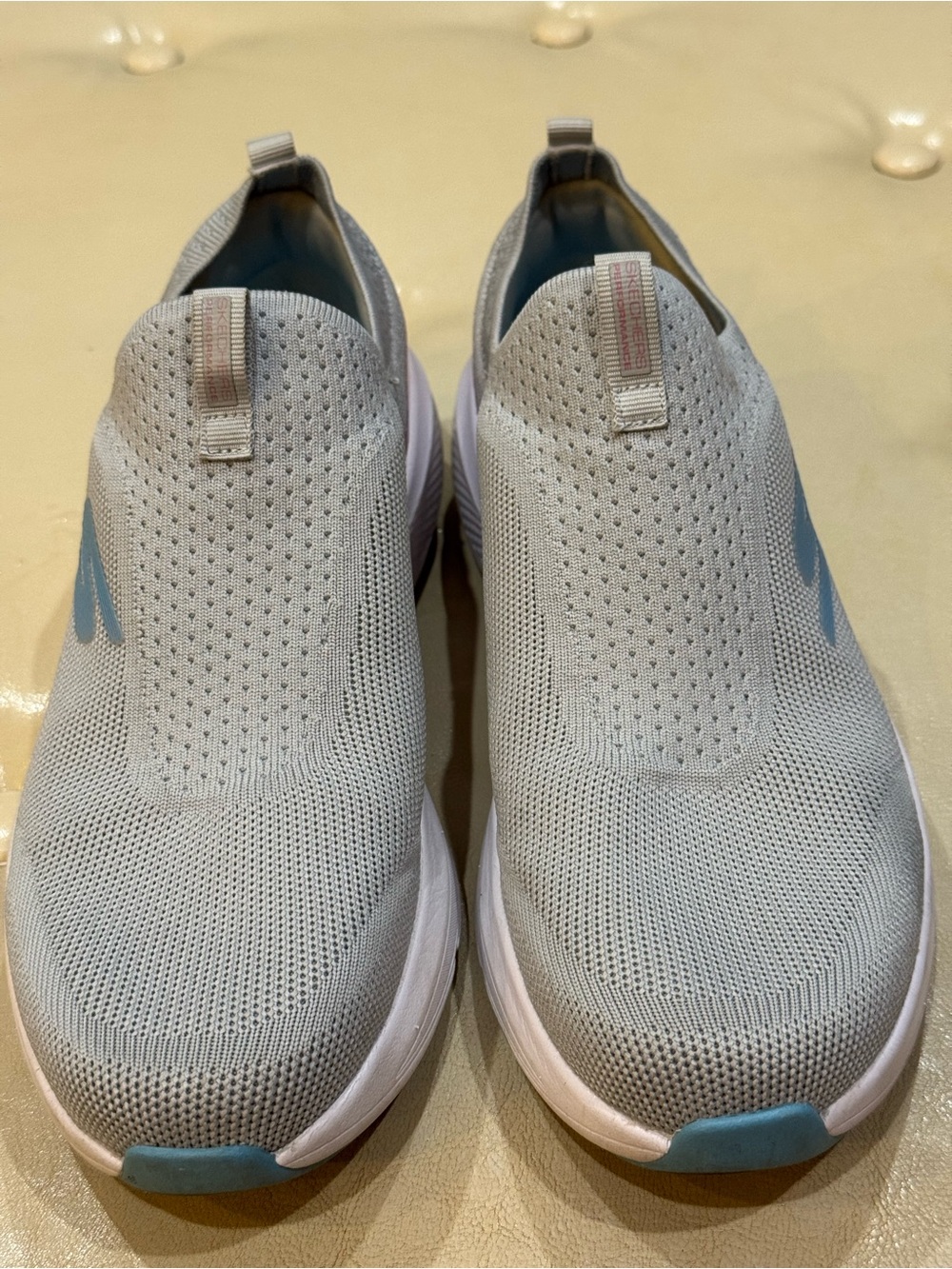 Sketchers Women’s Sz.9